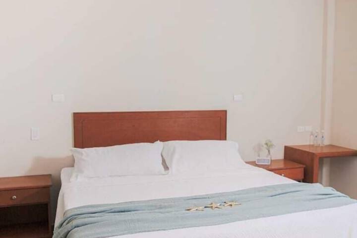 Room 4 of 39