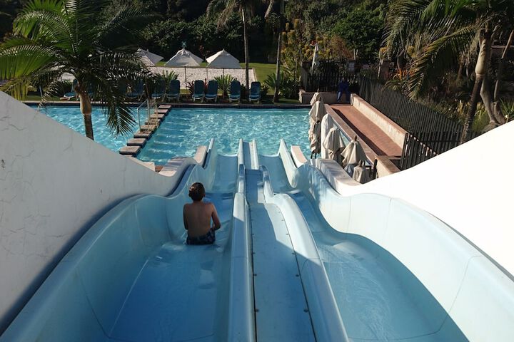 Hotel with Pool