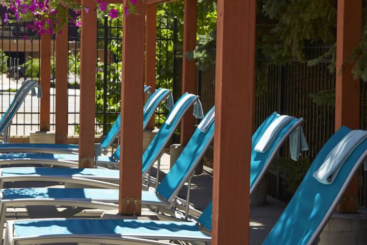 Sundeck
