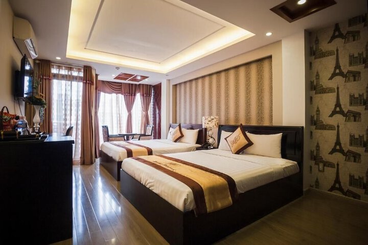 Room 19 of 32