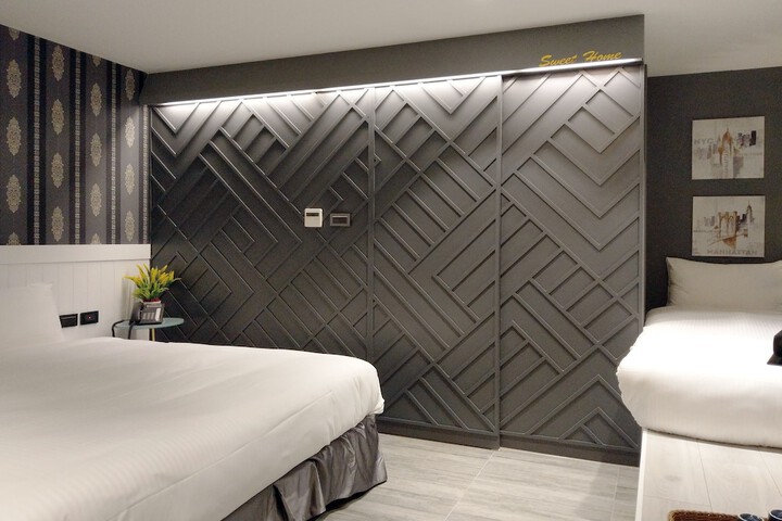 Room 66 of 119
