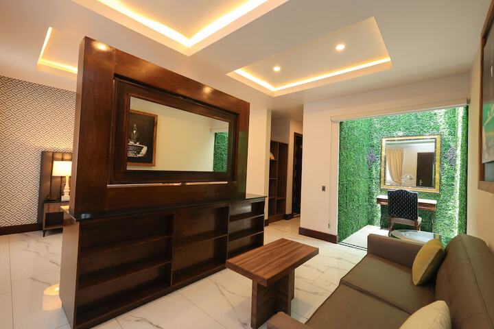 Room 14 of 26