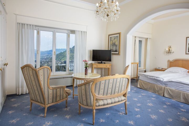 Room 47 of 114