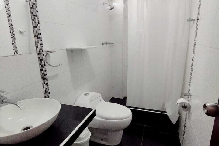 Room 16 of 18