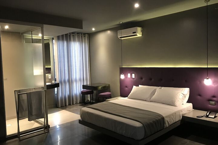 Room 91 of 118