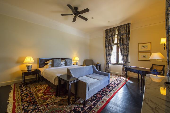 Room 95 of 163