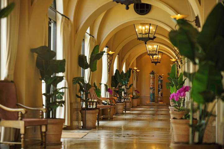 Lobby Photos