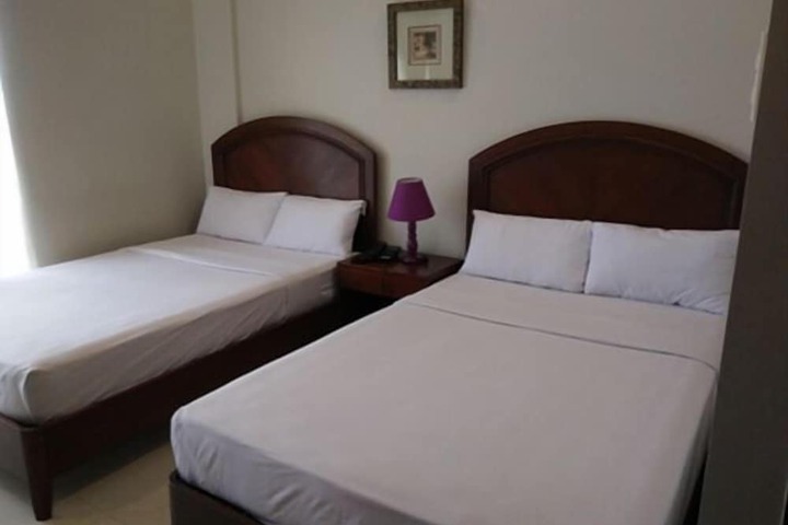 Room 5 of 27