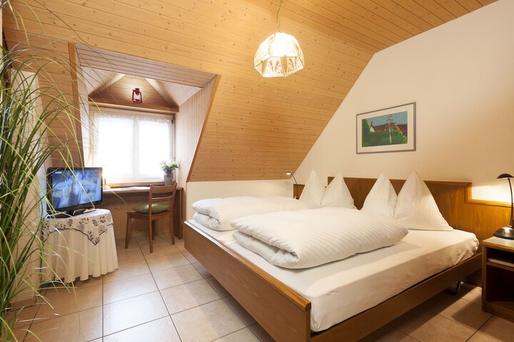 Room 9 of 57