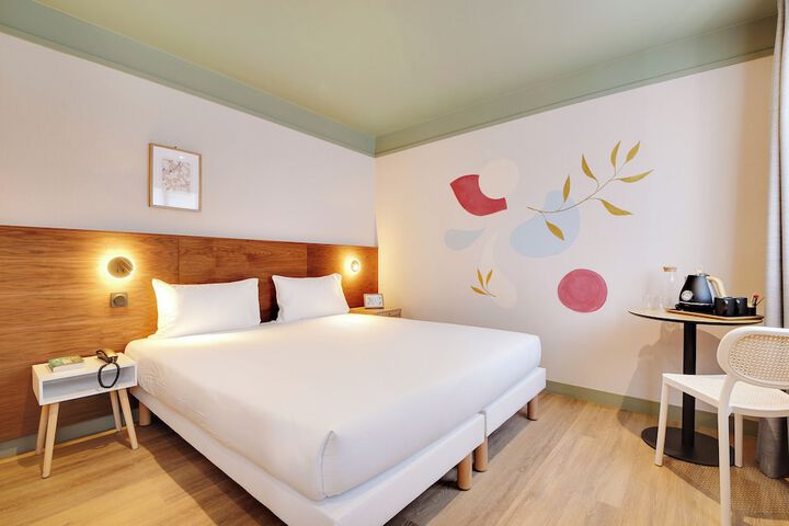 Room 6 of 21