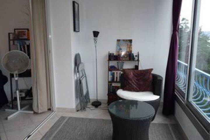 Room 15 of 24