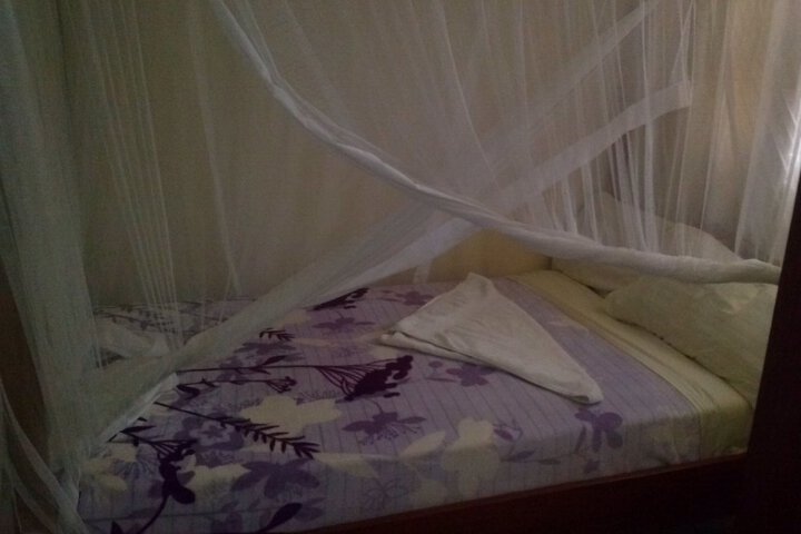Room 2 of 12