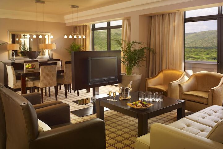 Room 21 of 74