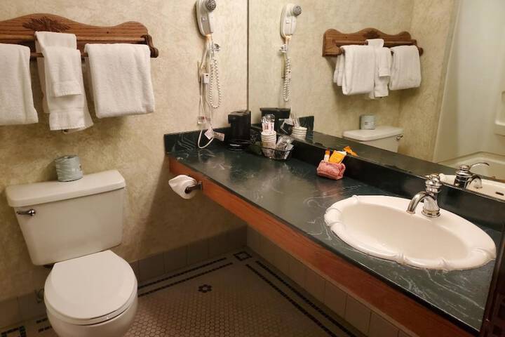 Room 54 of 150