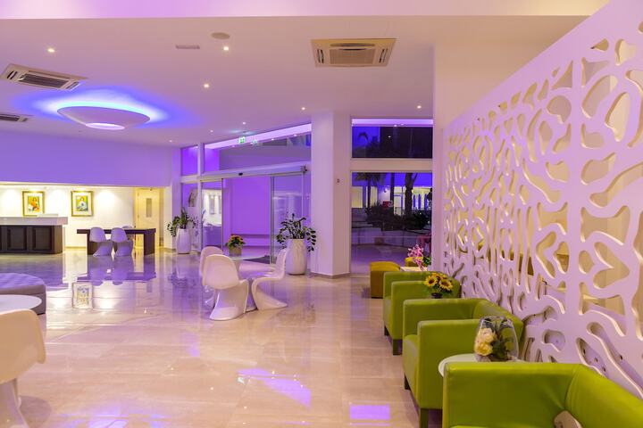 Lobby Photos