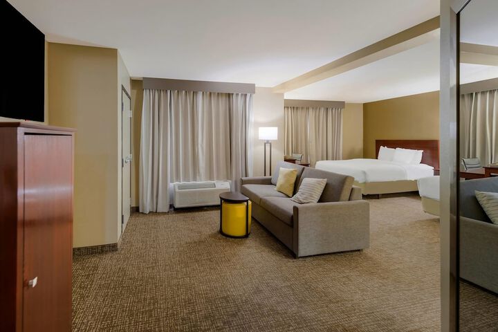 Room 20 of 43