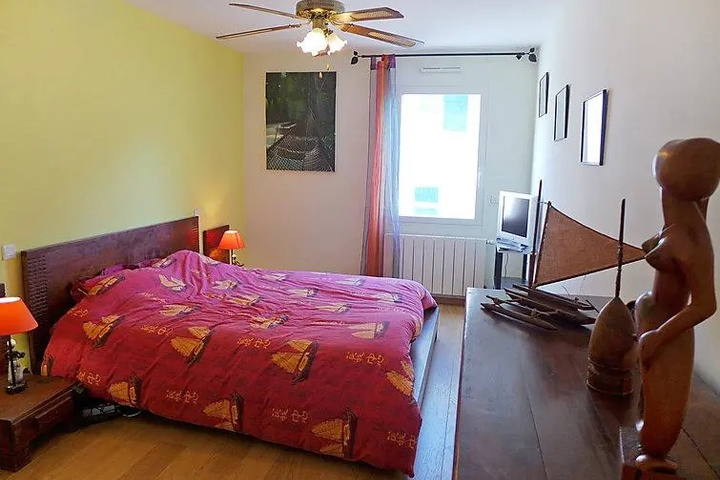 Room 3 of 11