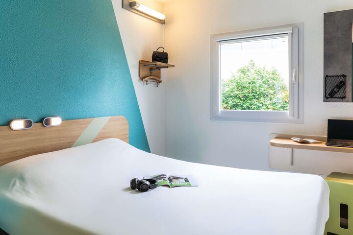 Room 4 of 26