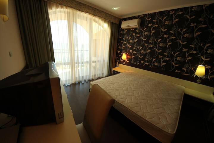 Room 20 of 36