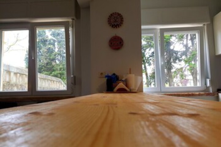 Room 8 of 29