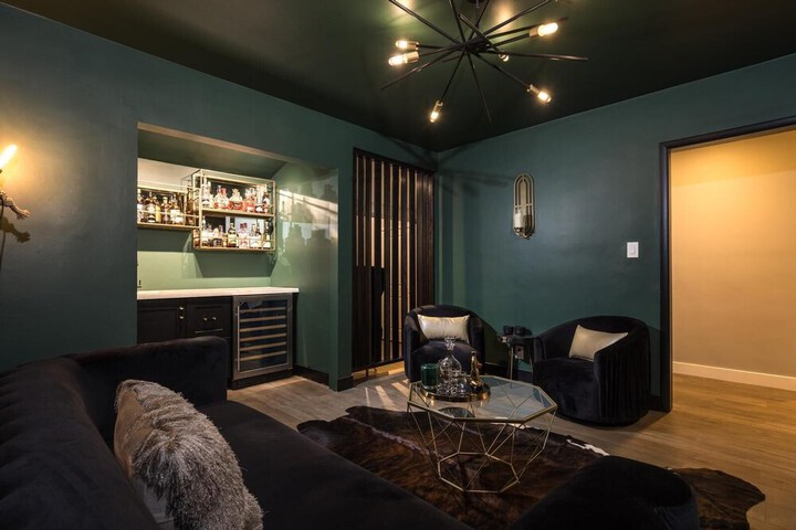 Room 12 of 46