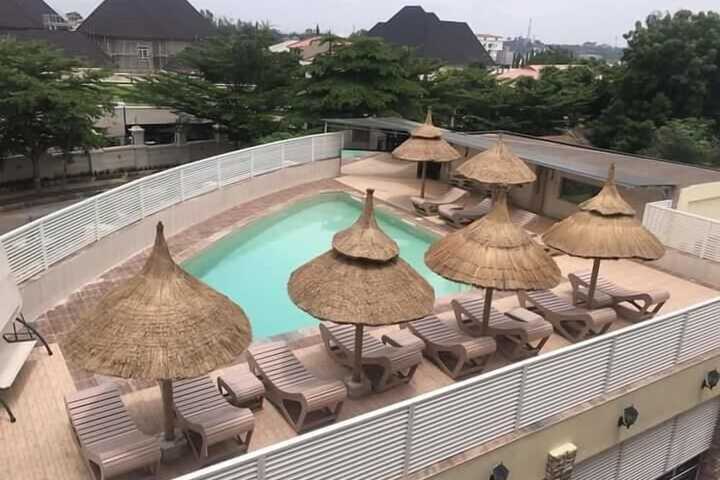 Tenache Hotels