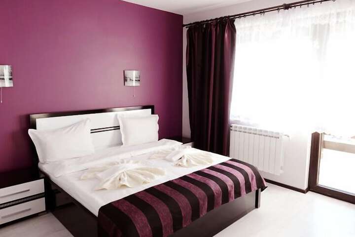 Room 20 of 37