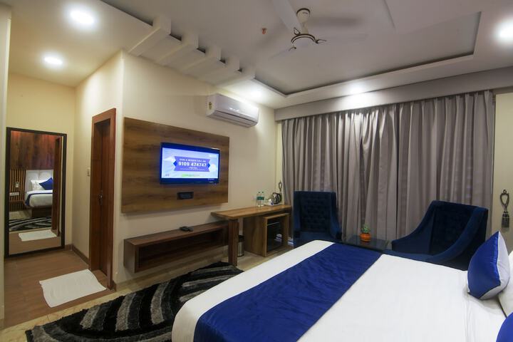 Room 20 of 34