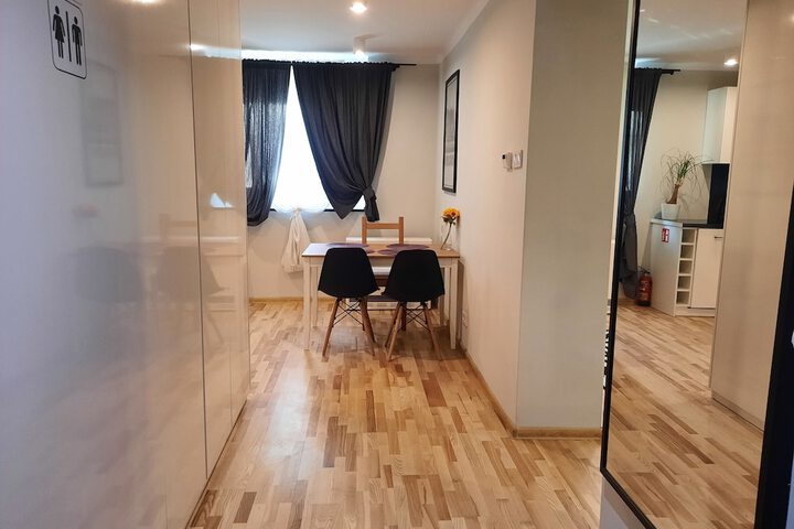Room 123 of 159