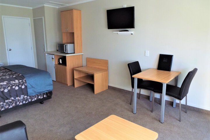 Room 18 of 52