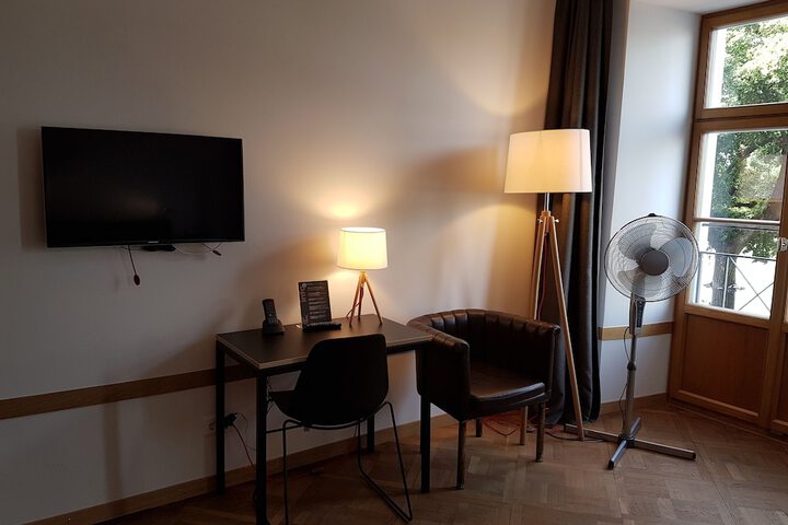 Room 31 of 60