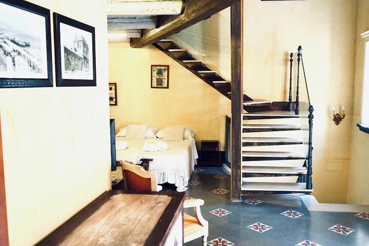 Room 10 of 41