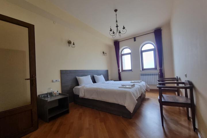Room 7 of 55
