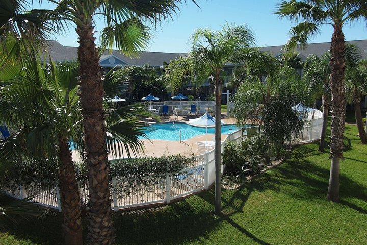 Pool 36 of 68