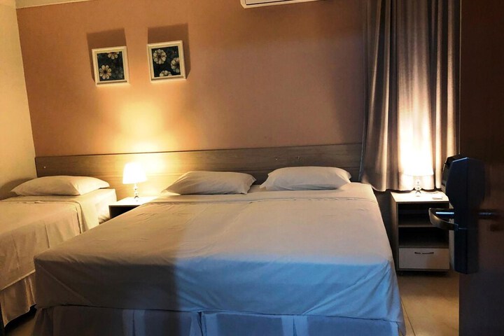 Room 21 of 54