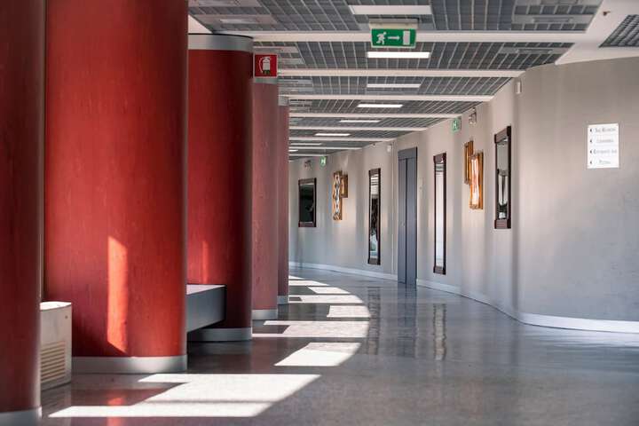 Ballroom/Hall 53 of 67