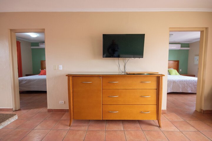 Room 18 of 46