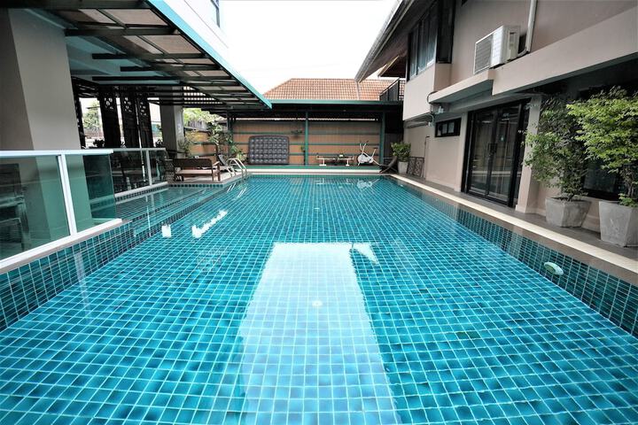 Pool 76 of 94