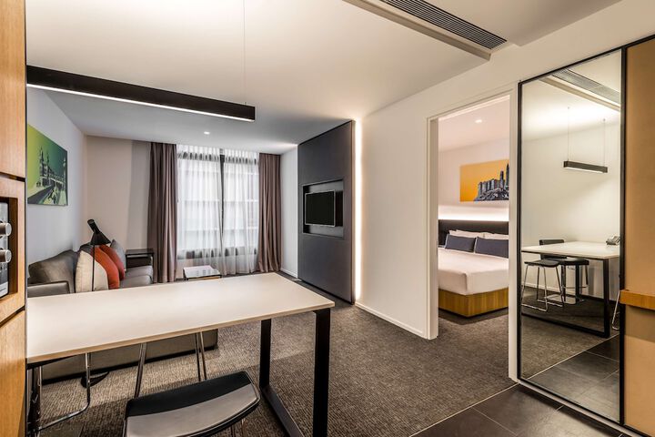 Room 15 of 53