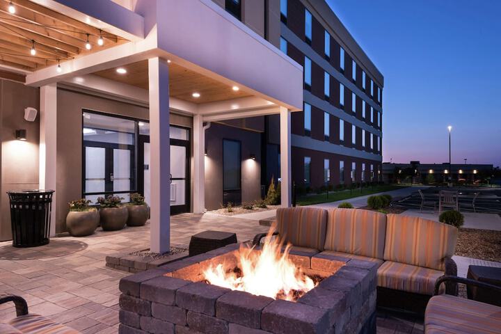 Terrace/Patio 50 of 58