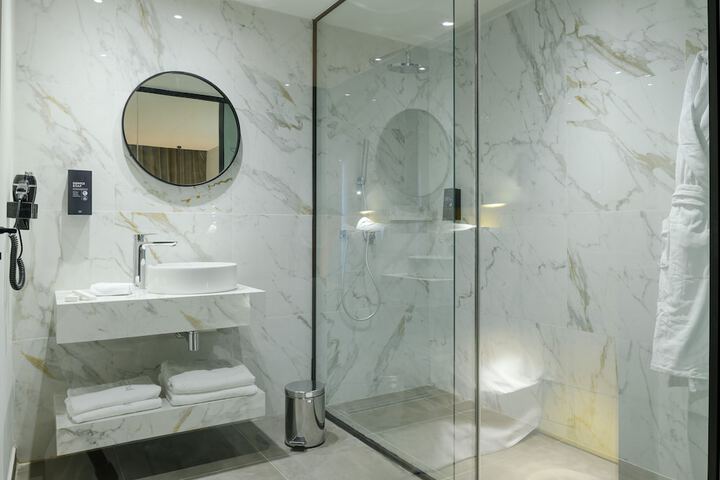 Bath Photo
