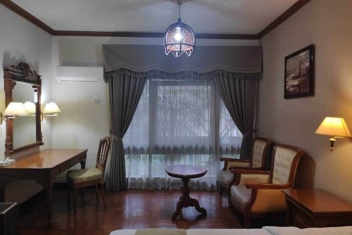 Room 21 of 45