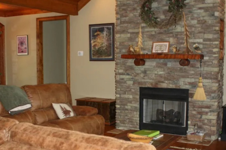 Exterior of Blueberry Ridge 3 Bedroom Home
