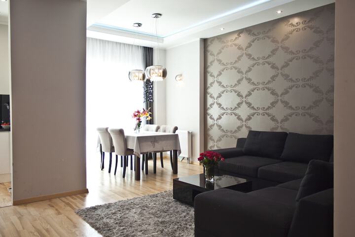 Room 33 of 57