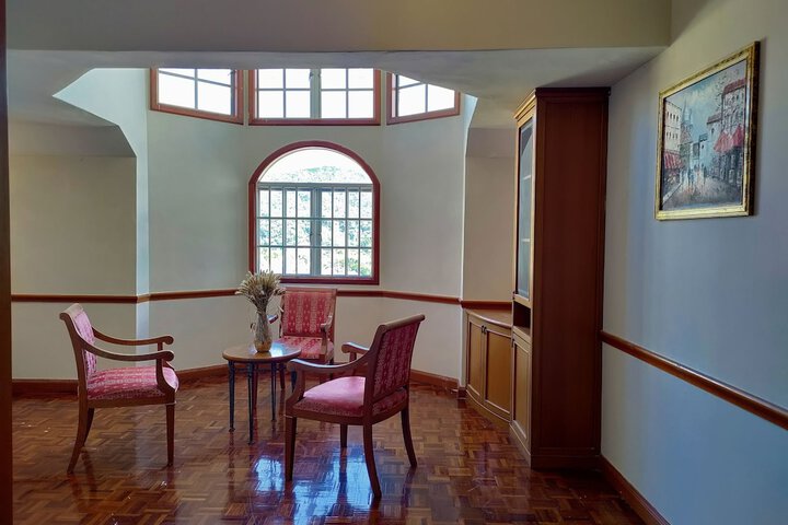 Room 85 of 131