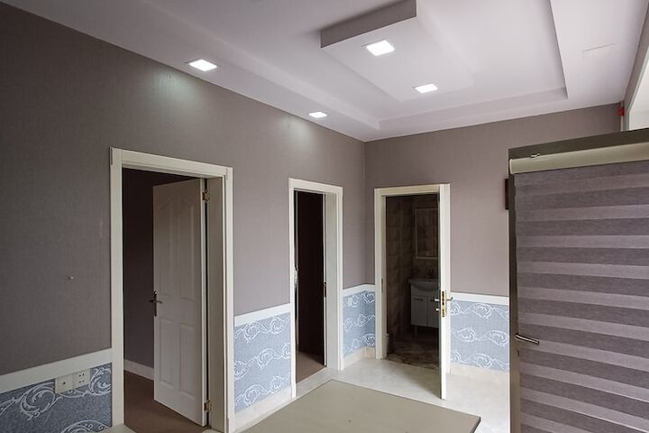 Room 21 of 31
