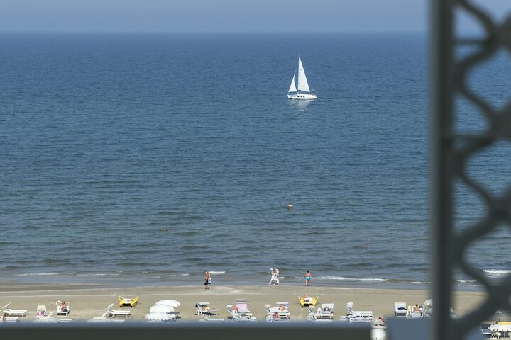 Hotel View 97 of 98