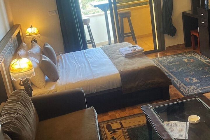 Room 3 of 15