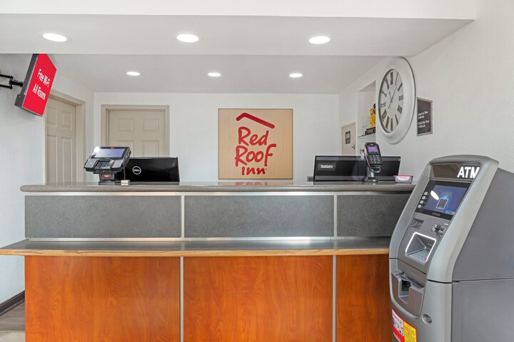 Hotel Interior 4 of 38