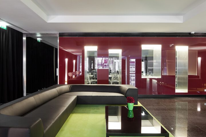 Hotel Lobby